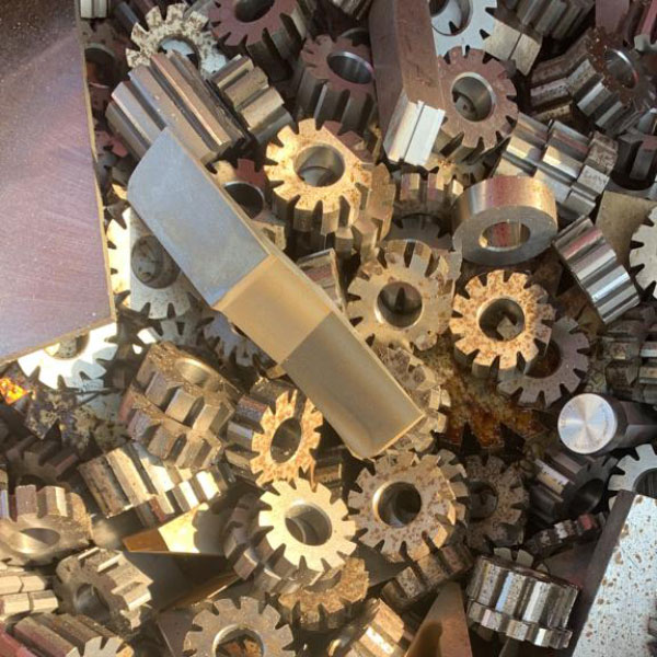 Compravendita e intermediazione di rottami in acciai rapidi a Brescia | RSA Srl